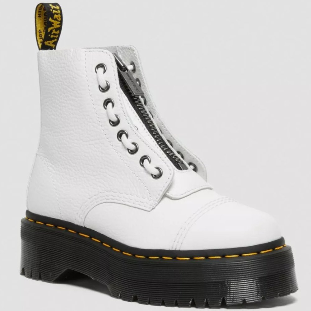 DR. DOC SINCLAIR MILLED NAPPA LEATHER PLATFORM BOOTS WHITE 26261100 NIB